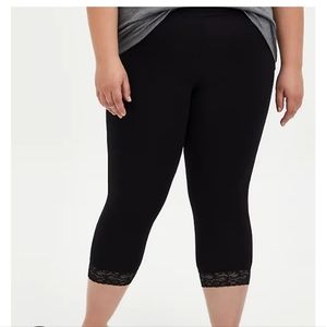 Torrid Crop Lace Leggings Premium New 4X 26W 28W